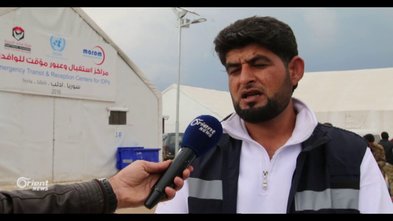 460 عائلة من حي الوعر تصل إلى إدلب