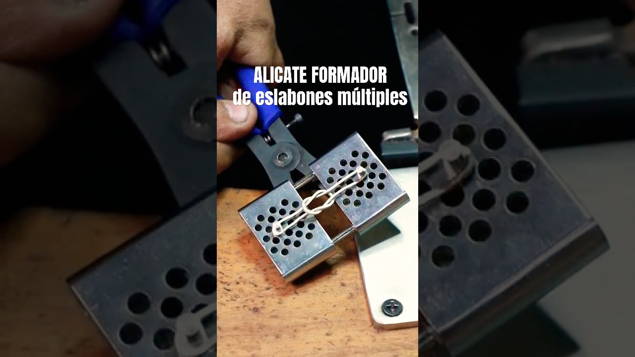 Alicate formador de eslabones m&uacute;ltiples