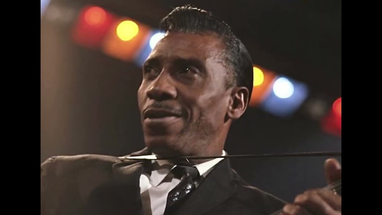 Yolieundays’ Blueskings!!🎸🎙️💕