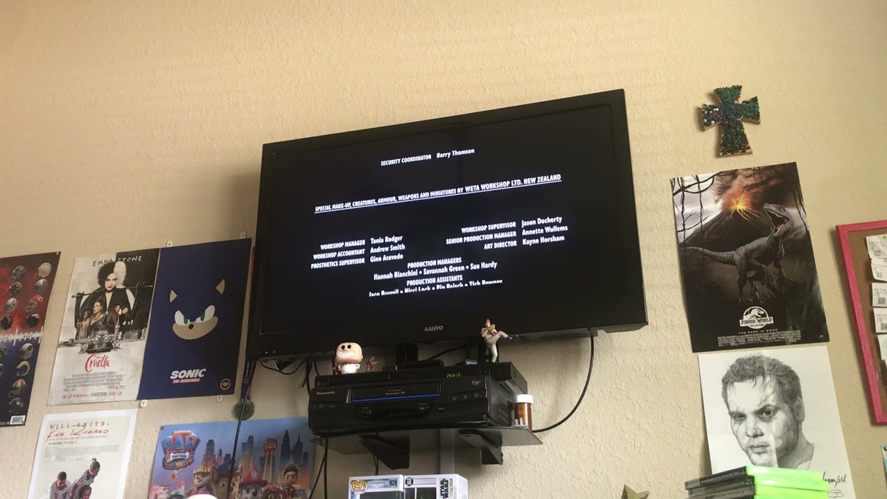 The Lord of the Rings: The Two Towers (2002) end credits