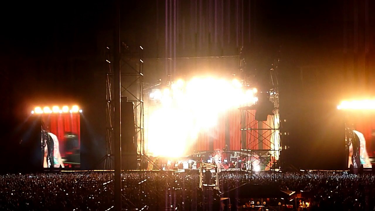 Guns N' Roses Paradise City, San José Costa Rica 11/26/16