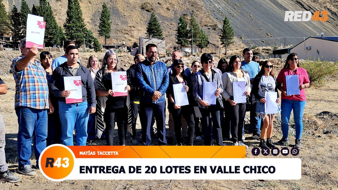 ENTREGA DE 20 LOTES EN VALLE CHICO