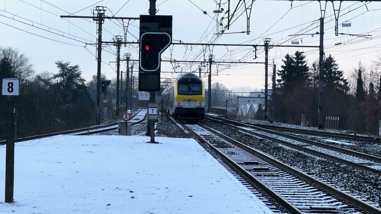 NMBS HLE 18 + M6 | IC 1834 Antwerpen-Centraal - Oostende | Lokeren