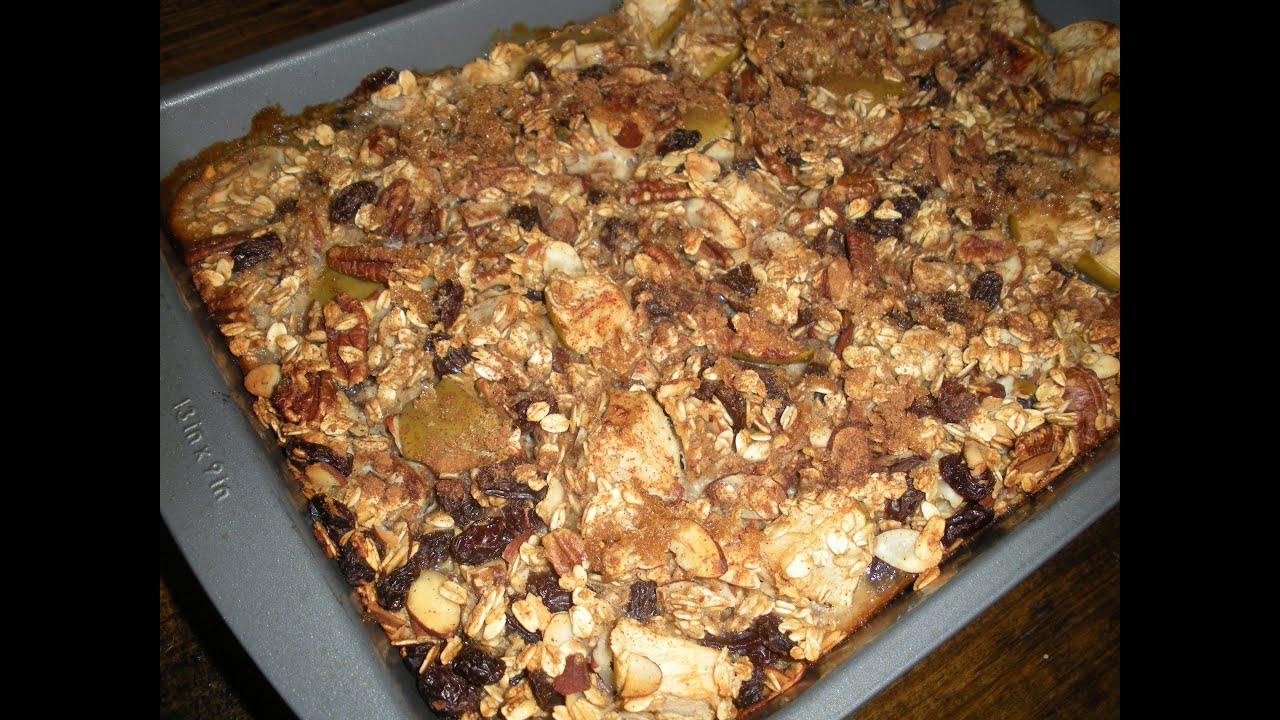 Apple Cinnamon Baked Oatmeal