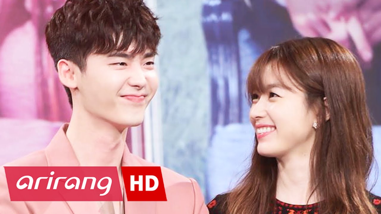Showbiz Korea _ Actor LEE JONG SUK(이종석) _ Celeb-O-meter