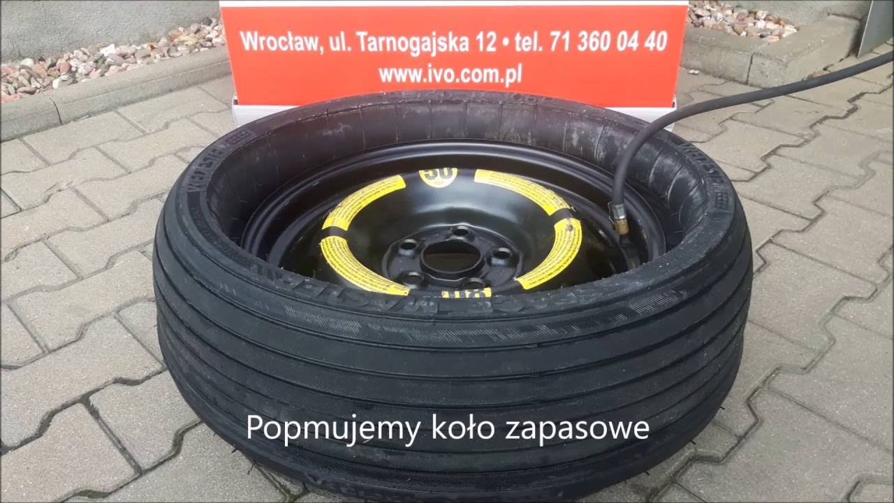 Pompowanie koła dojazdowego