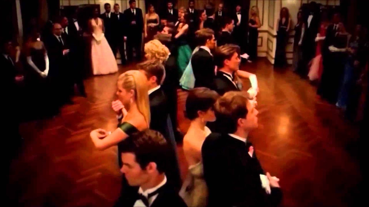 Delena dances (S1 to S4)