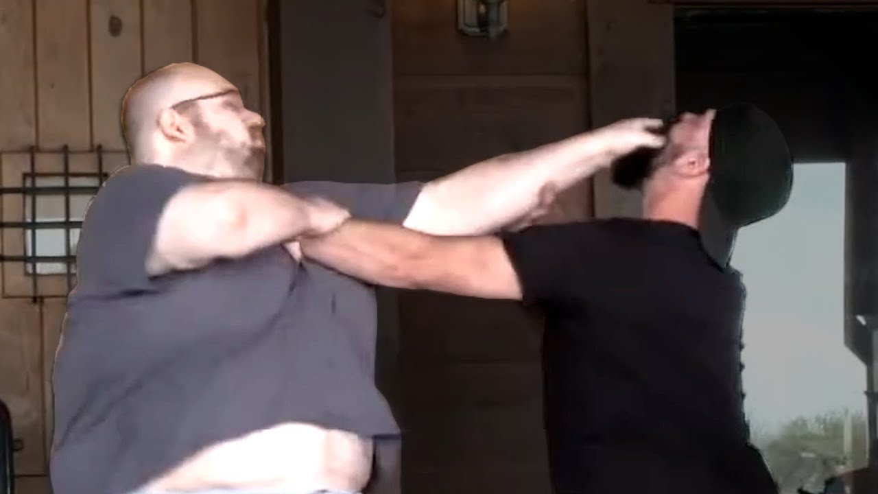 WingsOfRedemption атакует Кемстара и его жену в прямом эфире