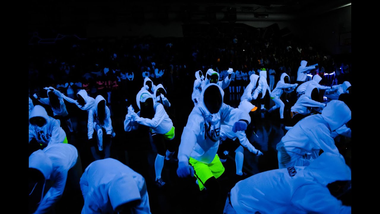 [Homestead High School KREW] Blacklight Rally 2014 (K-pop; Abracadabra, Touch My Body, BTS)