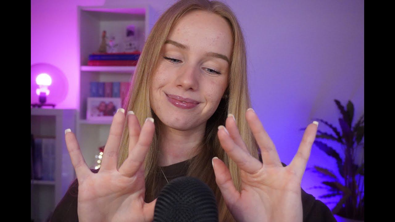 ASMR Finger Fluttering & Dry Hand Sounds