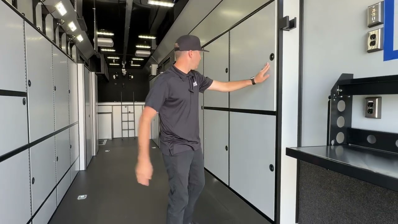 2025 44’ @Intechtrailers Deluxe Sprint Car Trailer Tour @FlyingAMotorsports