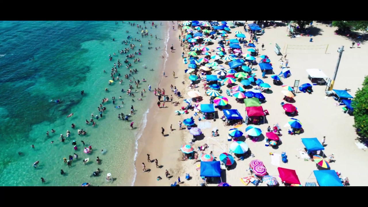 Balneario de Puerto Nuevo en Vega Baja Recibe la Bandera Azul.
