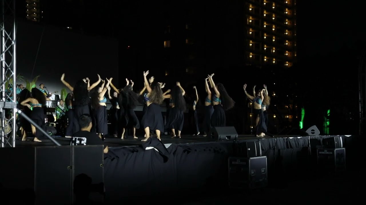 'O Vai - Tahitian Dance from Ma'ohi Nui 20th anniversary show.
