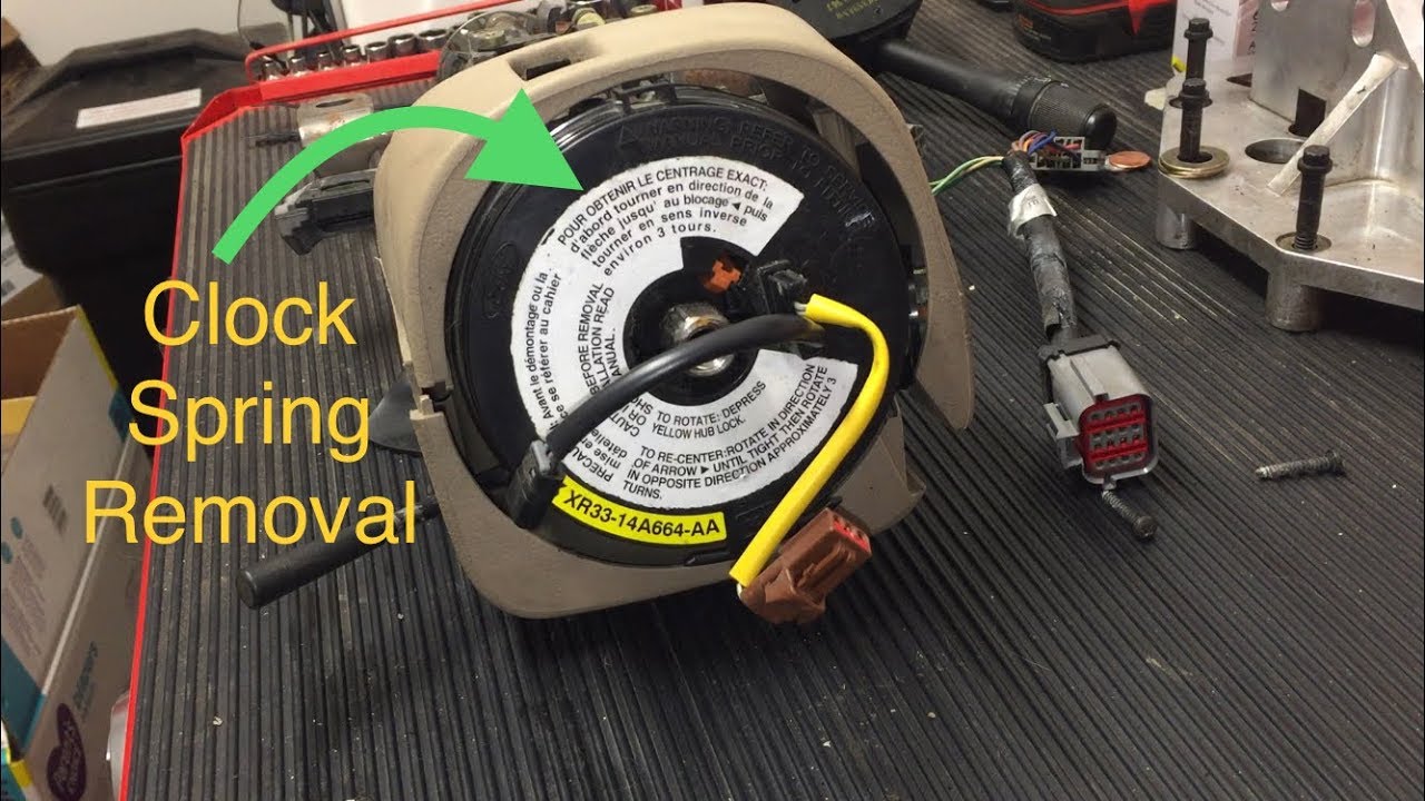 Снятие часовой пружины Ford Mustang 1994-2004