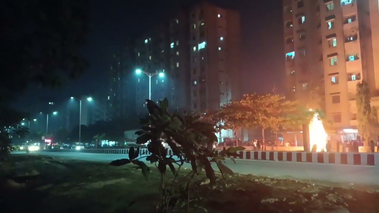 हिंदू पंचांग के अनुसार फाल्गुन महीने के शुक्ल पक्ष की पूर्णिमा तिथि पर होलिका दहन किया जाता है 