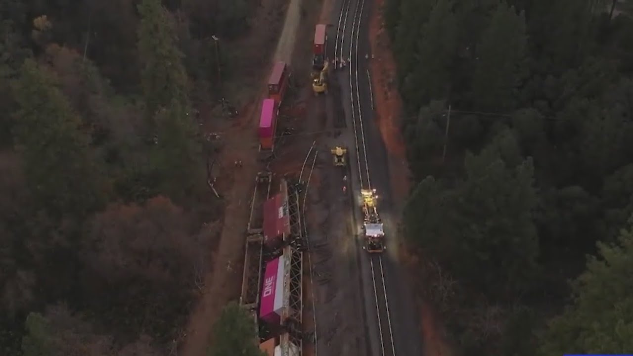 13 train cars derailed in Placer County, tracks closed