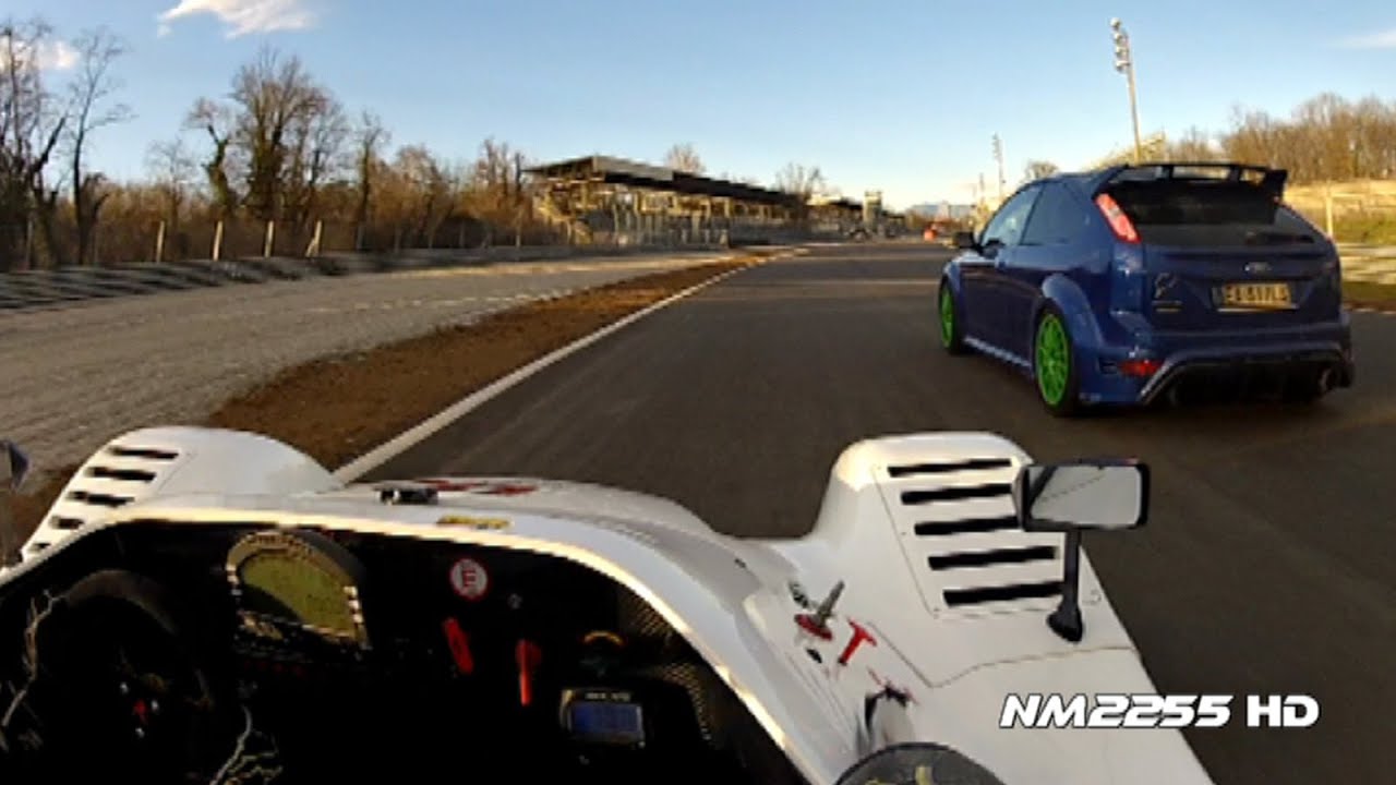 270km/h in Radical SR8 V8 on Track!