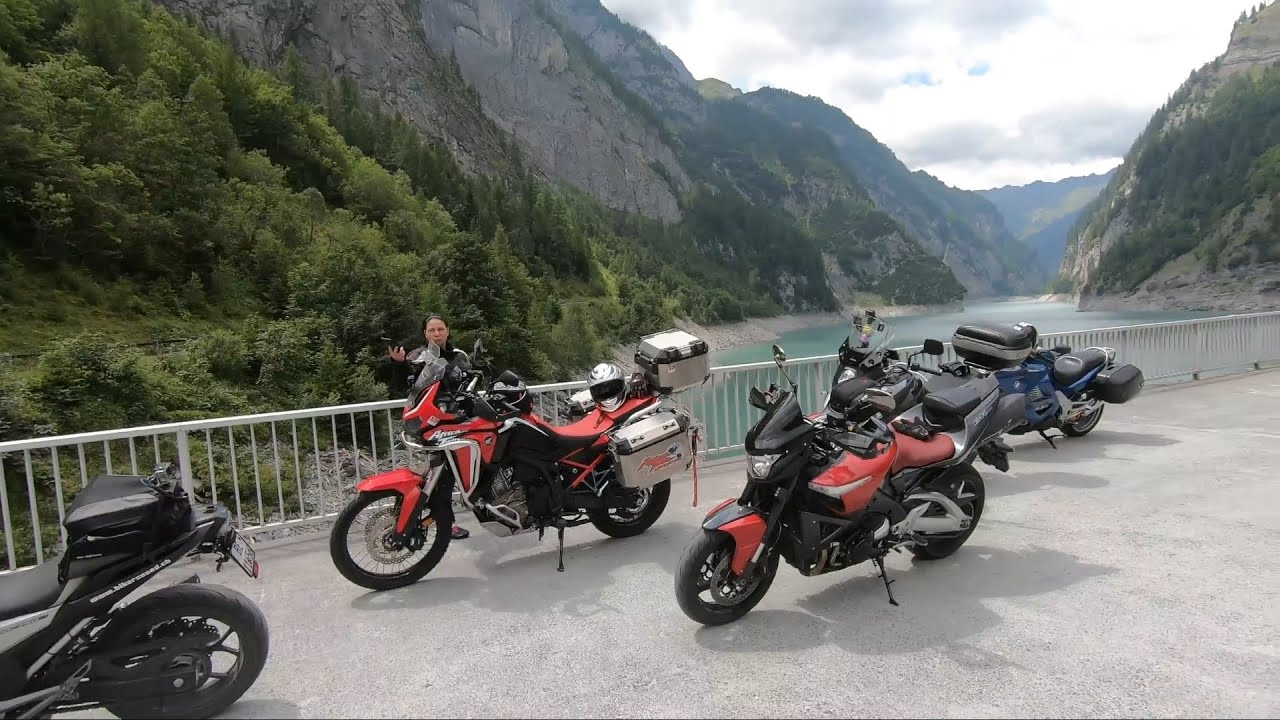 Mit Motorrad bis ans Ende der Welt