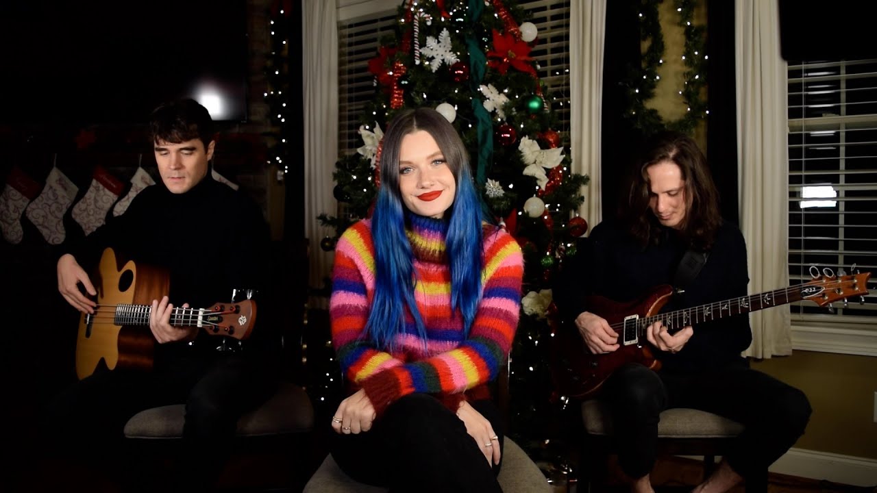 IMY2 - Rockin' Around The Christmas Tree