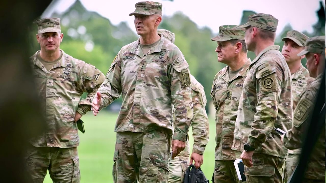 Vice Chief of Staff of the Army and Sergeant Major of the Army Visit