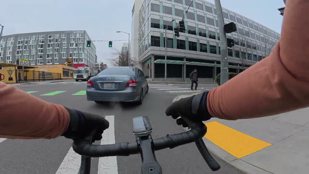 bike commute from Capitol Hill to Queen Anne