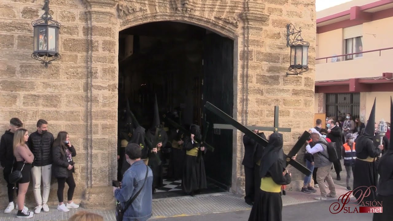 Salida paso de misterio Hermandad de la Vera-Cruz | Semana Santa 2022 | 4K | San Fernando