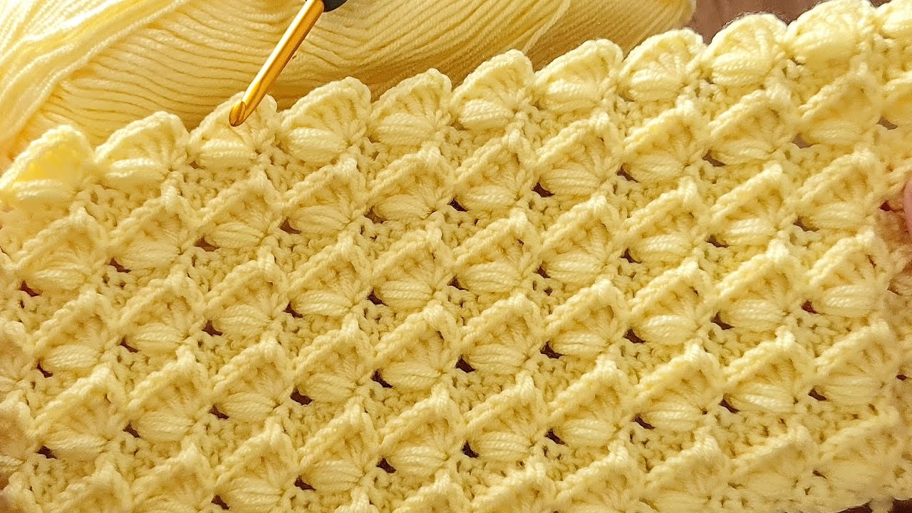 Simple Crochet Pattern for beginners!  Gorgeous Crochet Sewing for Scarves, Sweaters and Blankets