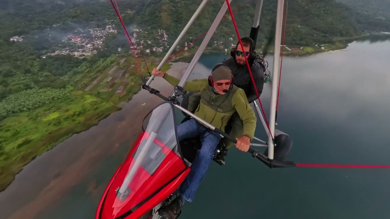 Air Creation Skypper Bush, Club Bahía de Santiago, Santiago Atitlan, with Jonathan.