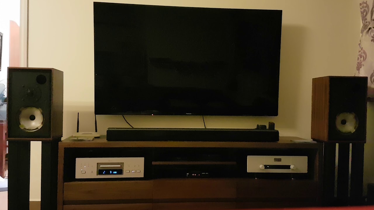 Rogers LS5/9 powered by Goldmund