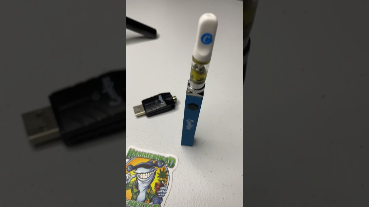 Cookie cartridge cookie battery cookie charger it&rsquo;s all about cookies #vape ￼