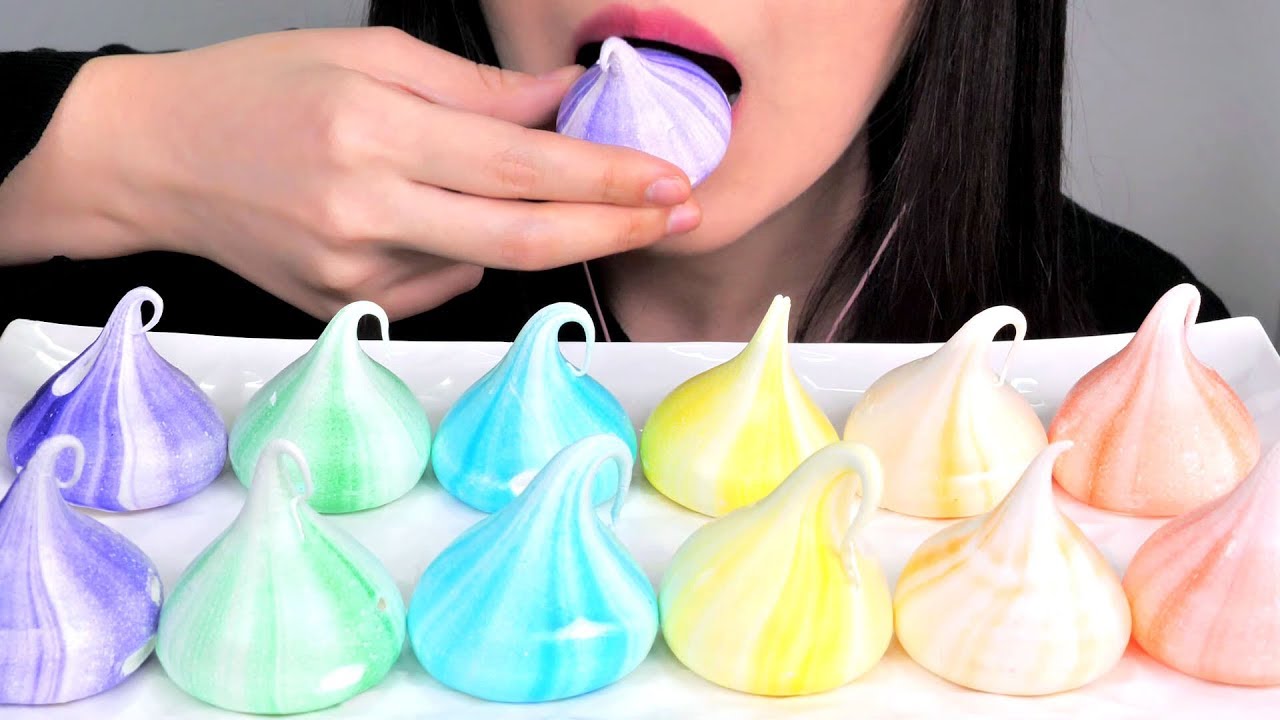 ASMR Meringue Cookies 소프트머랭쿠키 먹방 咀嚼音メレンゲクッキーを食べる 머랭키스 EATING SOUNDS NO TALKING KOREAN MUKBANG