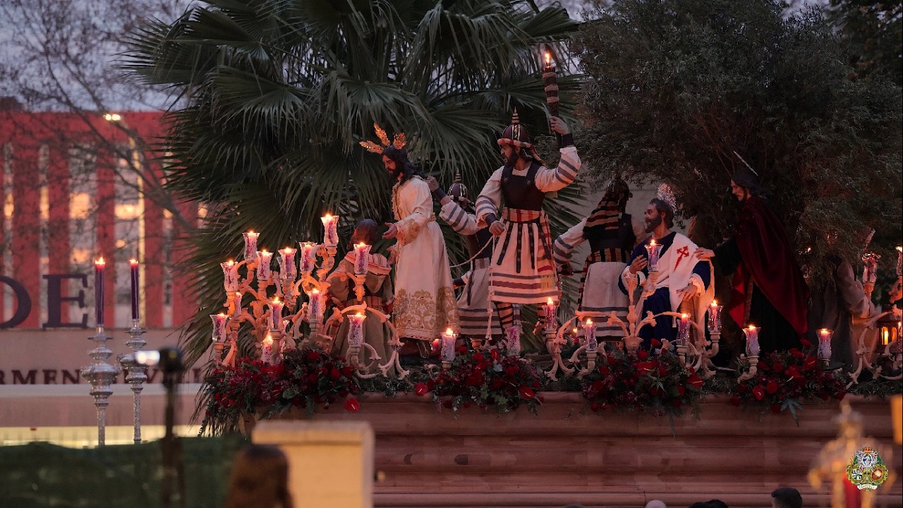 [4K] Ntro. Padre Jesús del Consuelo en la residencia Carmen Sevilla - Consuelo y Esperanza