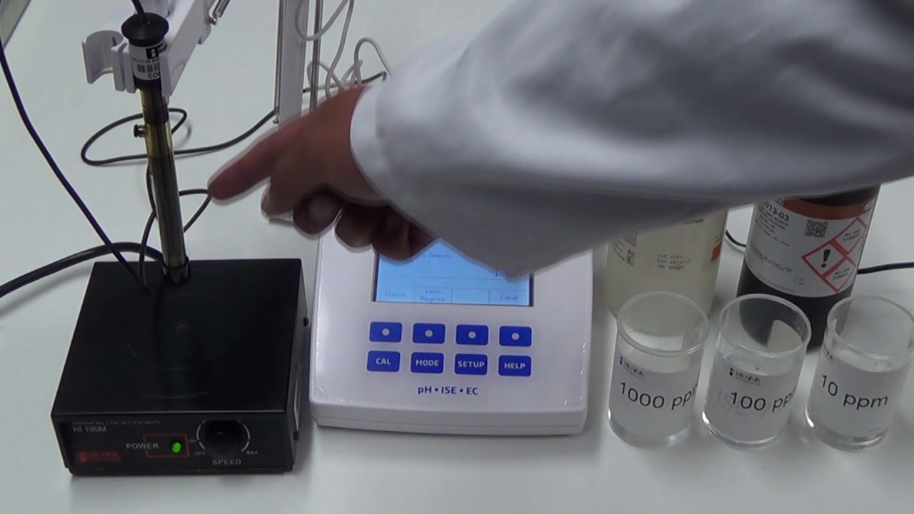 Vídeo Tutorial HI 5522 Medidor de grado para investigación con Cal Check™