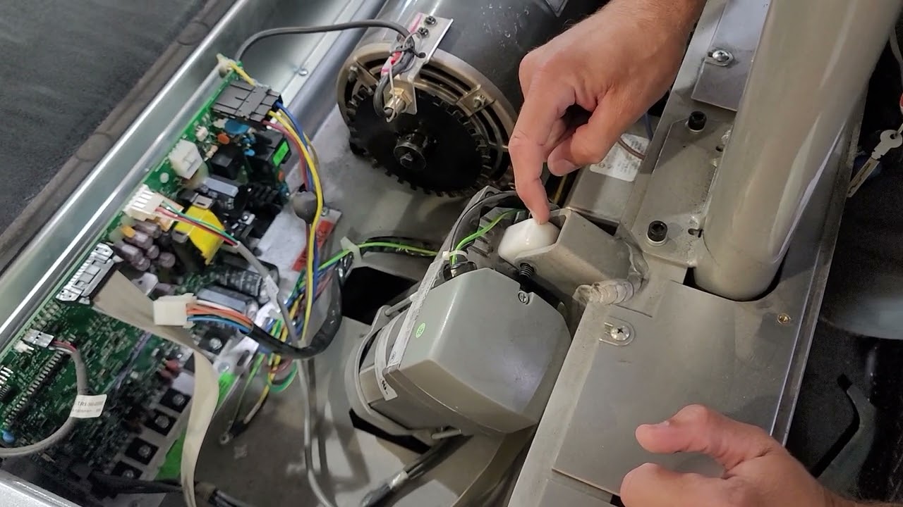Incline / Elevation motor replacement Star trac