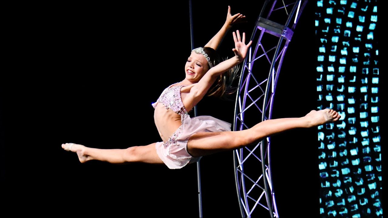 Audrey Fisher - Dancing Queen
