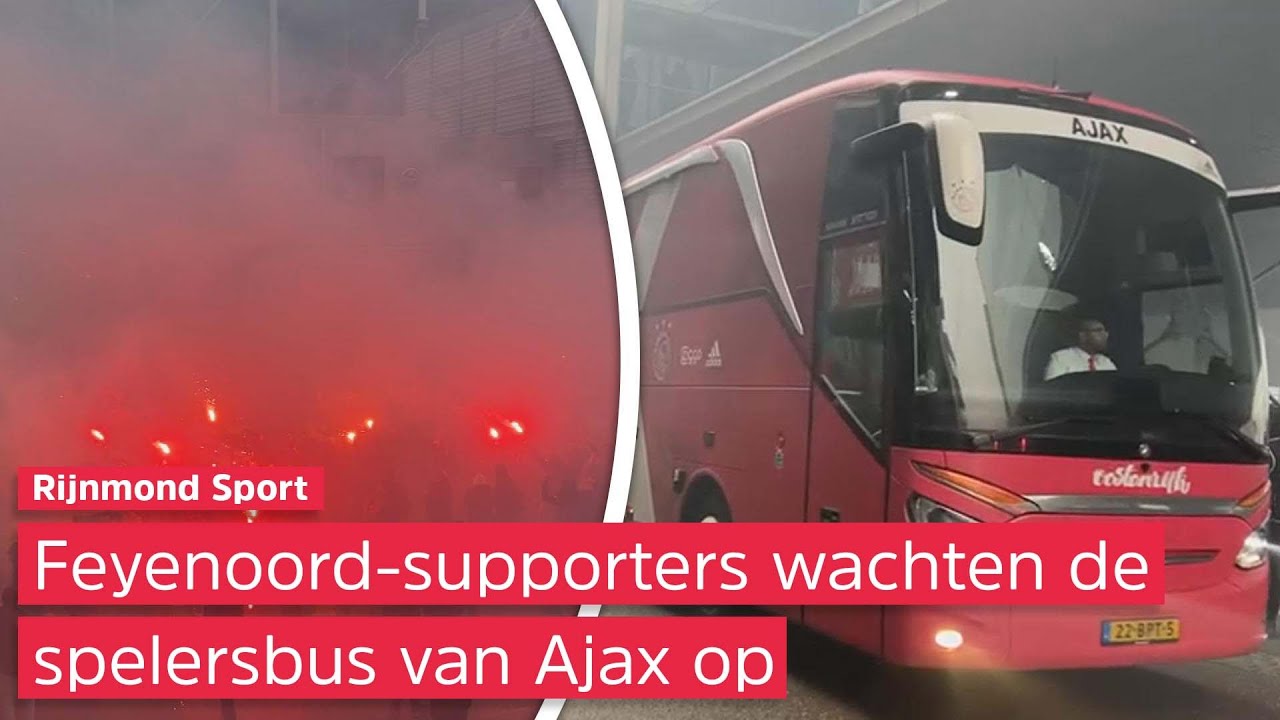 Zo kwam de spelersbus van Ajax aan voor De Klassieker tegen Feyenoord