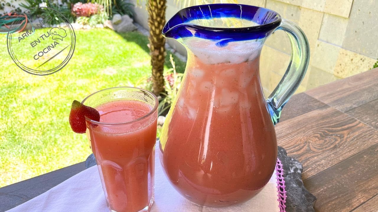 Agua De Fresa Y  Guayaba No la Dejo De Preparar