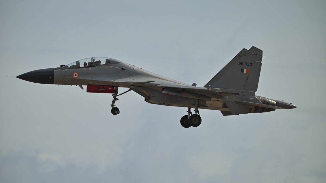Зрелищные полёты над океаном! Su-30 / F-15 / Typhoon / Hornet / C-17 и другие