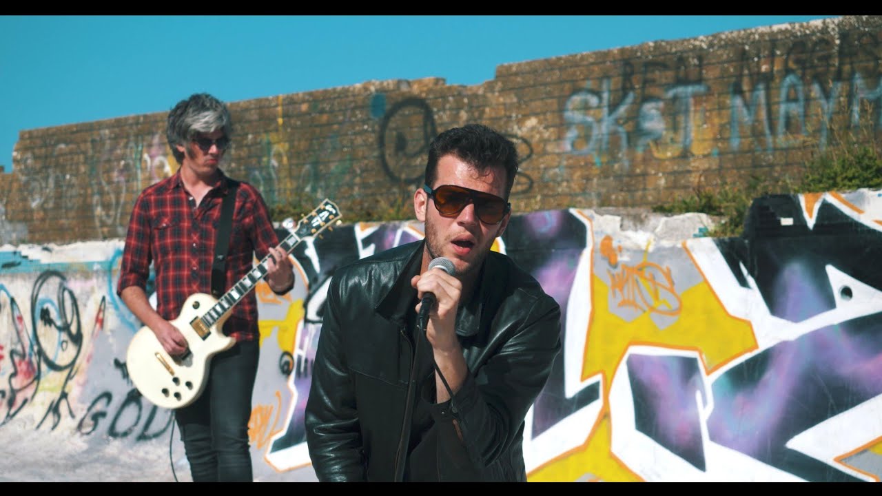 Mad Daddy - Give It To Me (Official Video)