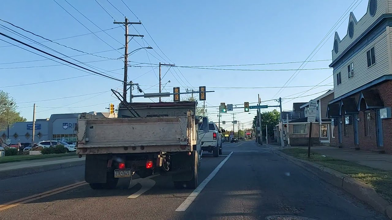 Driving from Peckville to Throop, Pennsylvania