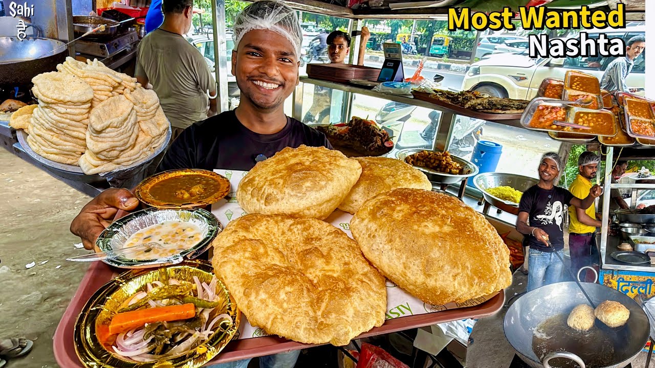 17 ki Age में Punjab ka Nashta King 😍 Gopal Paneer Wale Chole Bhature | Street Food India