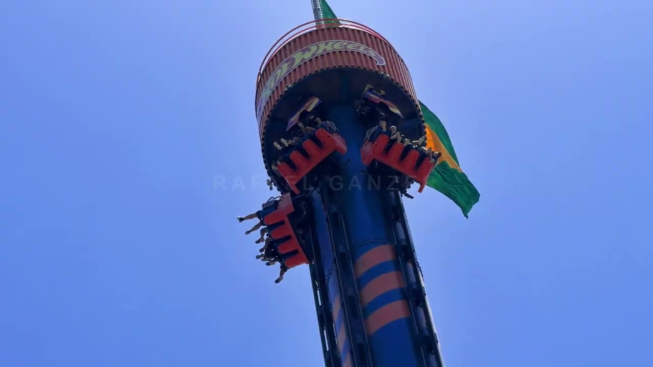 (4K) OFF-RIDE • Hot Wheels Big Drop • Drop Tower at Beto Carrero World (Brazil)
