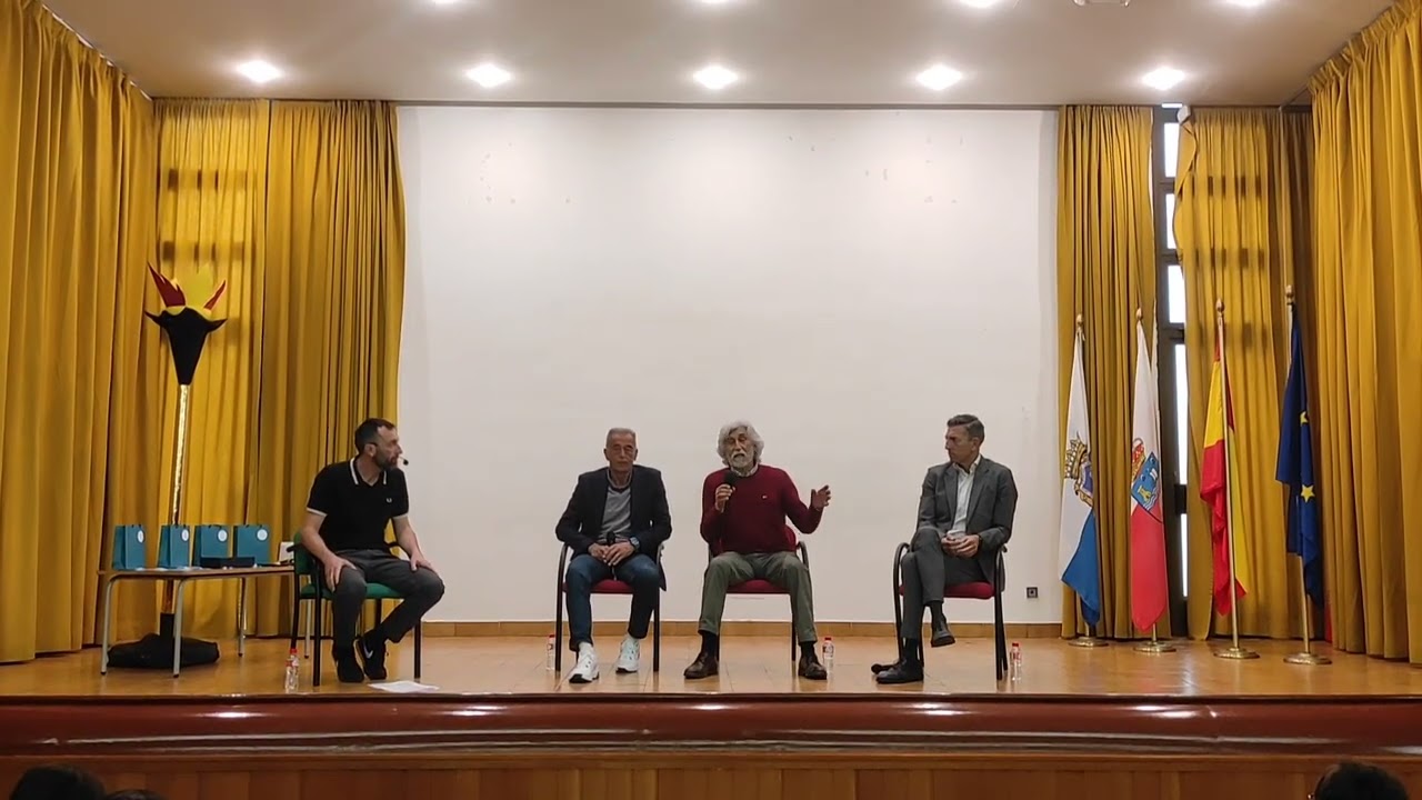 Mesa redonda: Jan Abascal, Jordi Núñez y José Manuel Abascal en La Purísima de Santander