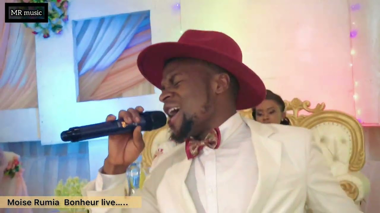 Moise Rumia bonheur live (garou de la RDC)