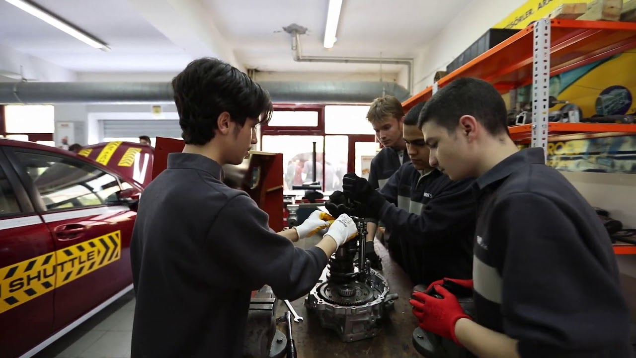 Borusan Asım Kocabıyık Meslek ve Teknik Anadolu Lisesi
