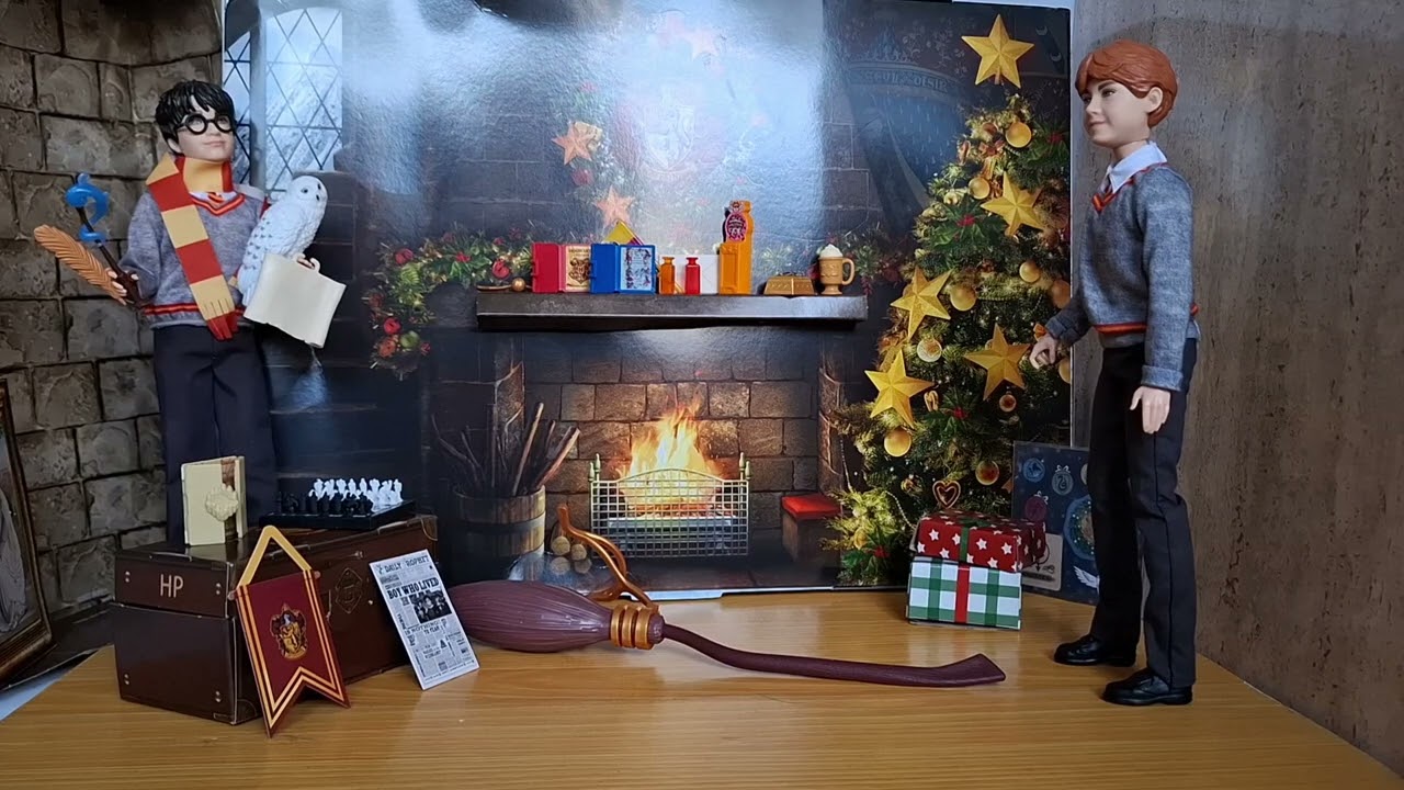 Mattel Harry Potter Gryffindor common room advent calendar day 24