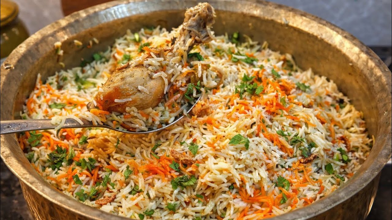 Homemade Frozen Chicken Se Muradabadi Biryani Kaise Banaye | Easy Chicken Biryani Recipe