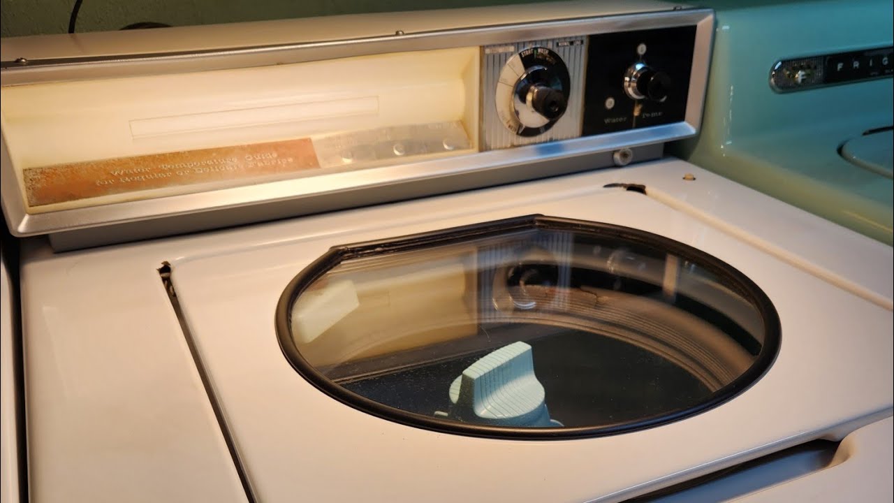 Full Cycle- 1960 AMC Kelvinator W70M washing 6 pairs of new work pants