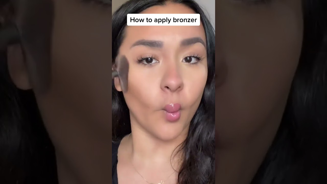 How to apply bronzer! #bronzer #makeuphacks #IPSY