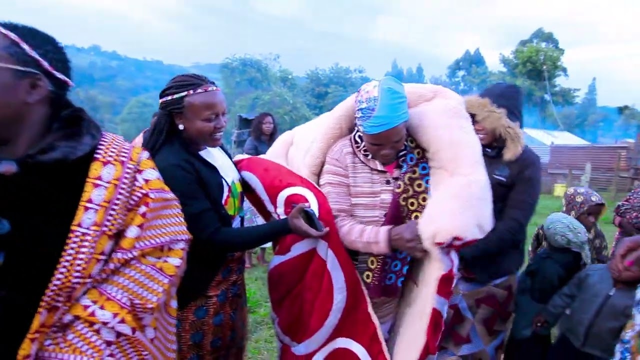 KIGAT BABA AK MAMA- LILY FROM KOIWO VISITS HER MUM